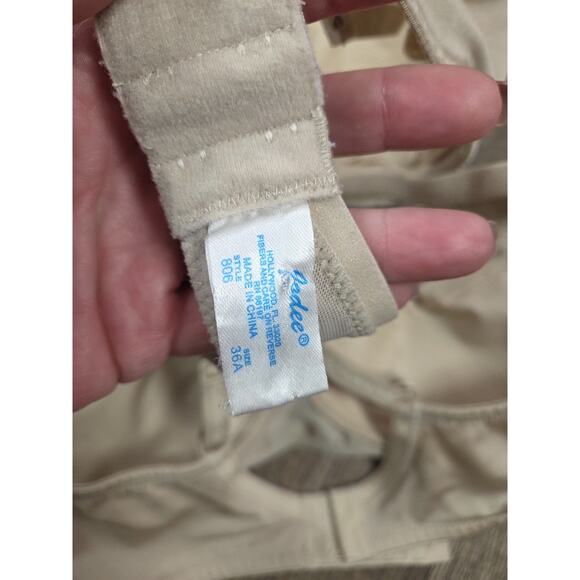 Jodee 806 Soft Smooth Seamless Bras Molded Mastectomy Size 36A Lot of 2 - Picture 9 of 9